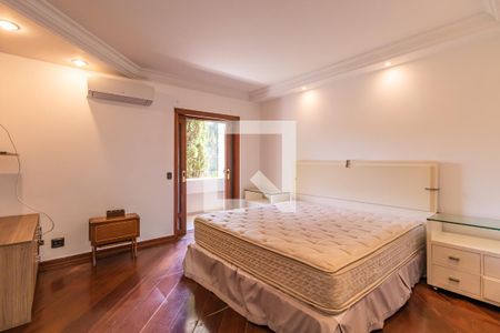 Casa de condomínio à venda com 420m², 6 quartos e 1 vagaSuíte 3