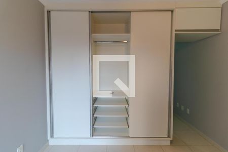 Apartamento à venda com 47m², 1 quarto e sem vagaQuarto - Armário