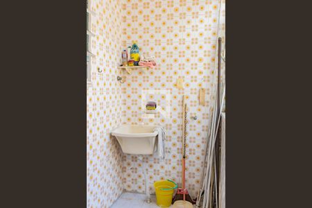 Apartamento para alugar com 60m², 3 quartos e 1 vagaÁrea de Serviço