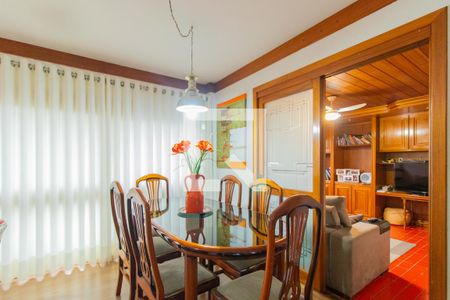 Sala de apartamento à venda com 3 quartos, 126m² em Menino Deus, Porto Alegre