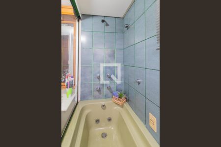 Apartamento à venda com 126m², 3 quartos e 1 vagaBanheiro da Suíte