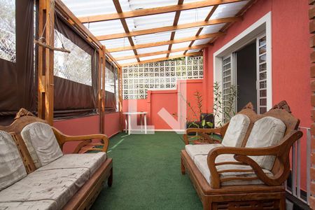 Jardim de inverno  de casa para alugar com 2 quartos, 250m² em Vila Leopoldina, São Paulo