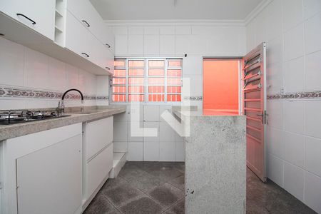 Casa para alugar com 250m², 2 quartos e sem vagaCozinha 