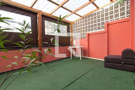 Jardim de inverno  de casa para alugar com 2 quartos, 250m² em Vila Leopoldina, São Paulo