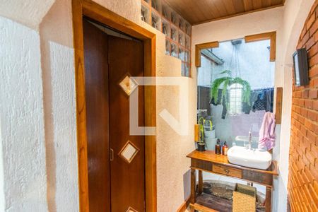 Lavabo de casa à venda com 3 quartos, 140m² em Jardim Vila Formosa, São Paulo