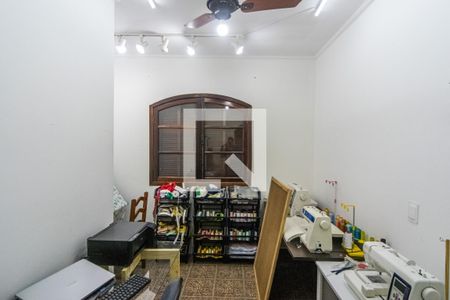 Casa à venda com 140m², 3 quartos e 2 vagasQuarto 3