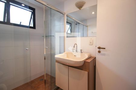 Apartamento à venda com 73m², 1 quarto e 1 vaga Apartamento à venda com 73m², 1 quarto e 1 vagaBanheiro da Suíte