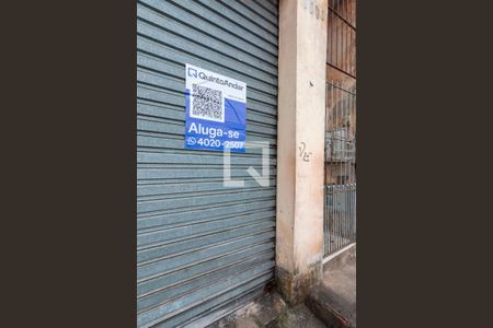 Casa para alugar com 70m², 2 quartos e sem vagaFachada