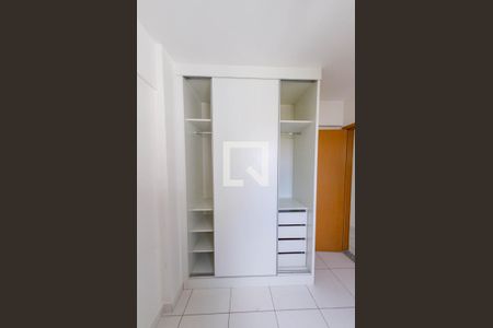 Quarto 1 de apartamento para alugar com 2 quartos, 54m² em Betânia, Belo Horizonte