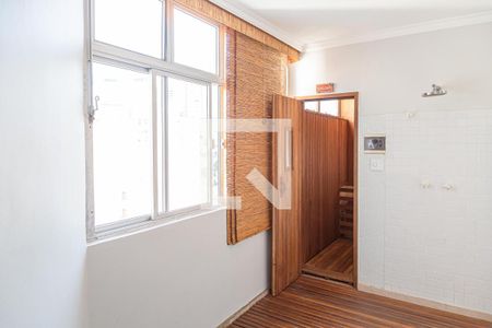 Apartamento à venda com 266m², 4 quartos e 2 vagas Apartamento à venda com 266m², 4 quartos e 2 vagasSauna