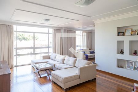 Sala de apartamento à venda com 4 quartos, 266m² em Morro dos Ingleses, São Paulo