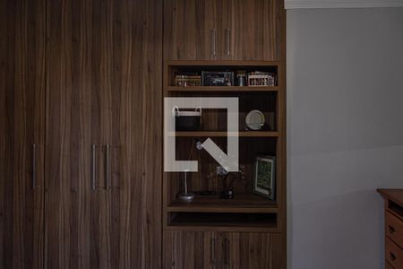 Apartamento à venda com 266m², 4 quartos e 2 vagas Apartamento à venda com 266m², 4 quartos e 2 vagasQuarto 3 - Suíte