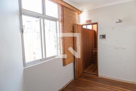 Apartamento à venda com 266m², 4 quartos e 2 vagas Apartamento à venda com 266m², 4 quartos e 2 vagasSauna
