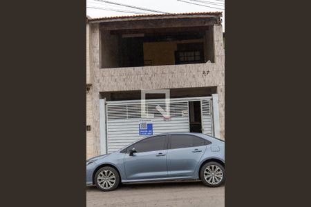 Casa à venda com 300m², 4 quartos e 2 vagasFachada