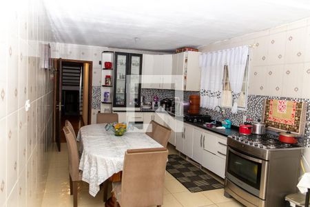 Casa à venda com 300m², 4 quartos e 2 vagasCozinha