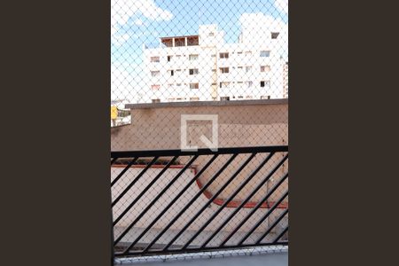 Apartamento para alugar com 65m², 2 quartos e 1 vagaVaranda