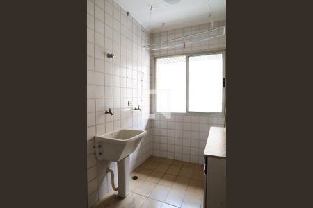 Apartamento para alugar com 65m², 2 quartos e 1 vagaÁrea de Serviço