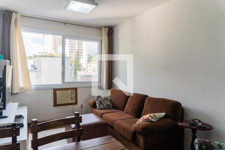Sala  de apartamento para alugar com 2 quartos, 70m² em Higienópolis, Porto Alegre