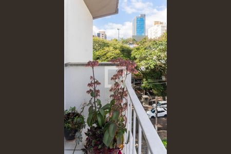 Apartamento para alugar com 70m², 2 quartos e 1 vaga Apartamento para alugar com 70m², 2 quartos e 1 vagaVaranda