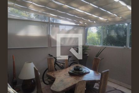 Apartamento para alugar com 103m², 3 quartos e 1 vaga