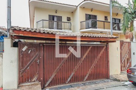 Casa à venda com 121m², 3 quartos e 5 vagasFachada