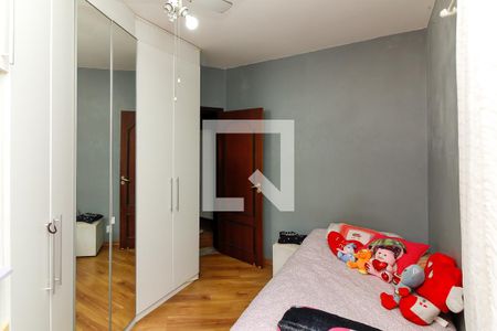 Casa à venda com 121m², 3 quartos e 5 vagasQuarto 2