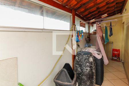 Casa à venda com 121m², 3 quartos e 5 vagasÁrea de Serviço