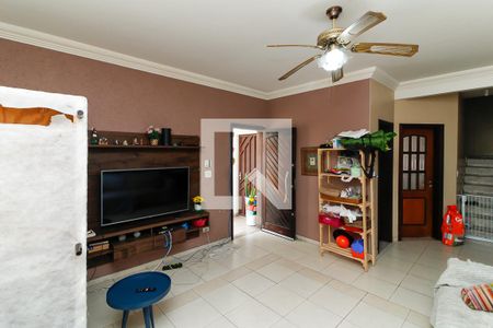 Sala de casa para alugar com 3 quartos, 121m² em Vila Prado, São Paulo