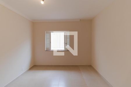 Casa à venda com 176m², 3 quartos e 4 vagas Casa à venda com 176m², 3 quartos e 4 vagasQuarto 01