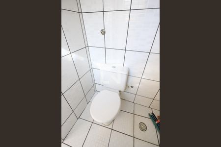 Casa à venda com 120m², 3 quartos e 1 vaga Casa à venda com 120m², 3 quartos e 1 vagaBanheiro de Serviço