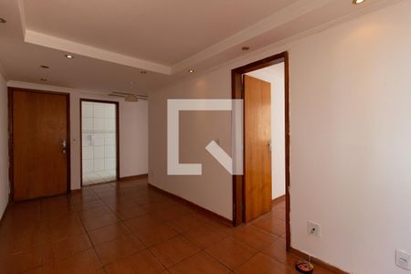 Sala de apartamento para alugar com 3 quartos, 52m² em Itaquera, São Paulo