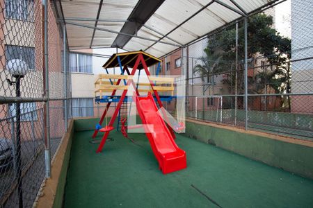 Área Comum - Playground de apartamento para alugar com 3 quartos, 52m² em Itaquera, São Paulo