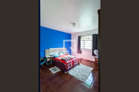 Casa à venda com 177m², 4 quartos e 2 vagasSuíte 