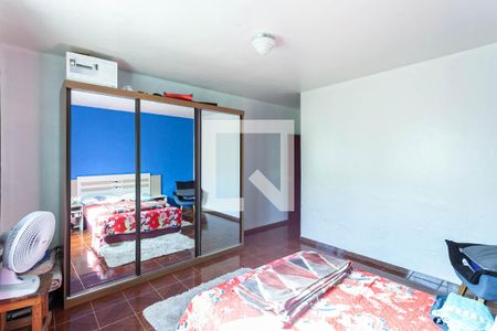 Casa à venda com 177m², 4 quartos e 2 vagasSuíte 