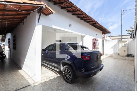 Casa à venda com 177m², 4 quartos e 2 vagasGaragem