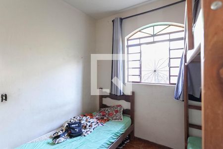 Casa à venda com 177m², 4 quartos e 2 vagasQuarto 2