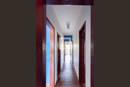 Corredor  de casa à venda com 4 quartos, 177m² em Céu Azul, Belo Horizonte