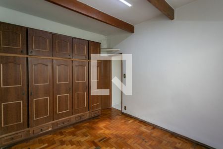 Casa para alugar com 200m², 4 quartos e 3 vagas Casa para alugar com 200m², 4 quartos e 3 vagasQuarto 2