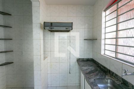 Casa para alugar com 200m², 4 quartos e 3 vagas Casa para alugar com 200m², 4 quartos e 3 vagasCozinha