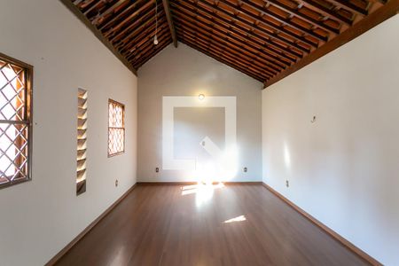Casa para alugar com 200m², 4 quartos e 3 vagas Casa para alugar com 200m², 4 quartos e 3 vagasQuarto 3