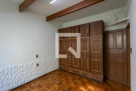 Casa para alugar com 200m², 4 quartos e 3 vagas Casa para alugar com 200m², 4 quartos e 3 vagasQuarto 2