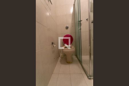 Casa para alugar com 200m², 4 quartos e 3 vagas Casa para alugar com 200m², 4 quartos e 3 vagasBanheiro 1