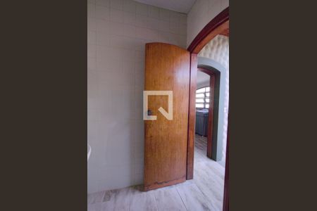 Casa à venda com 300m², 3 quartos e 5 vagasBanheiro 2