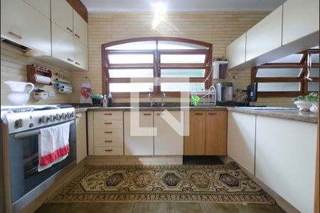 Casa à venda com 300m², 3 quartos e 5 vagasCozinha