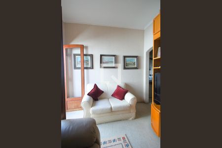 Casa à venda com 300m², 3 quartos e 5 vagasSala de TV