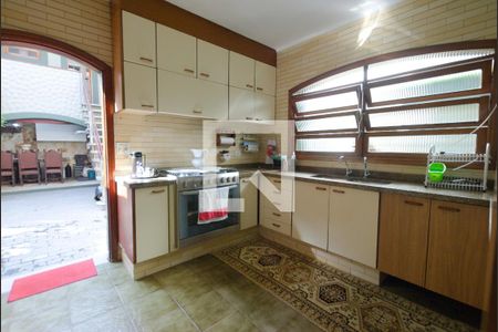 Casa à venda com 300m², 3 quartos e 5 vagasCozinha