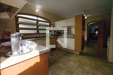 Casa à venda com 300m², 3 quartos e 5 vagasCozinha