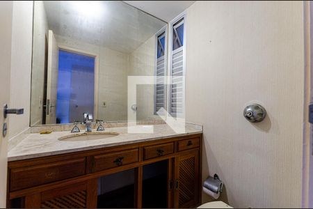 Lavabo de apartamento à venda com 3 quartos, 158m² em Ingá, Niterói