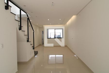 Sala de casa à venda com 3 quartos, 112m² em Vila Isa, São Paulo