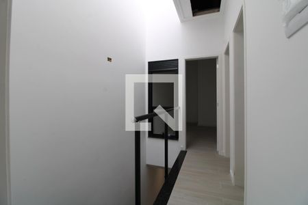 Área entre os quartos de casa à venda com 3 quartos, 112m² em Vila Isa, São Paulo